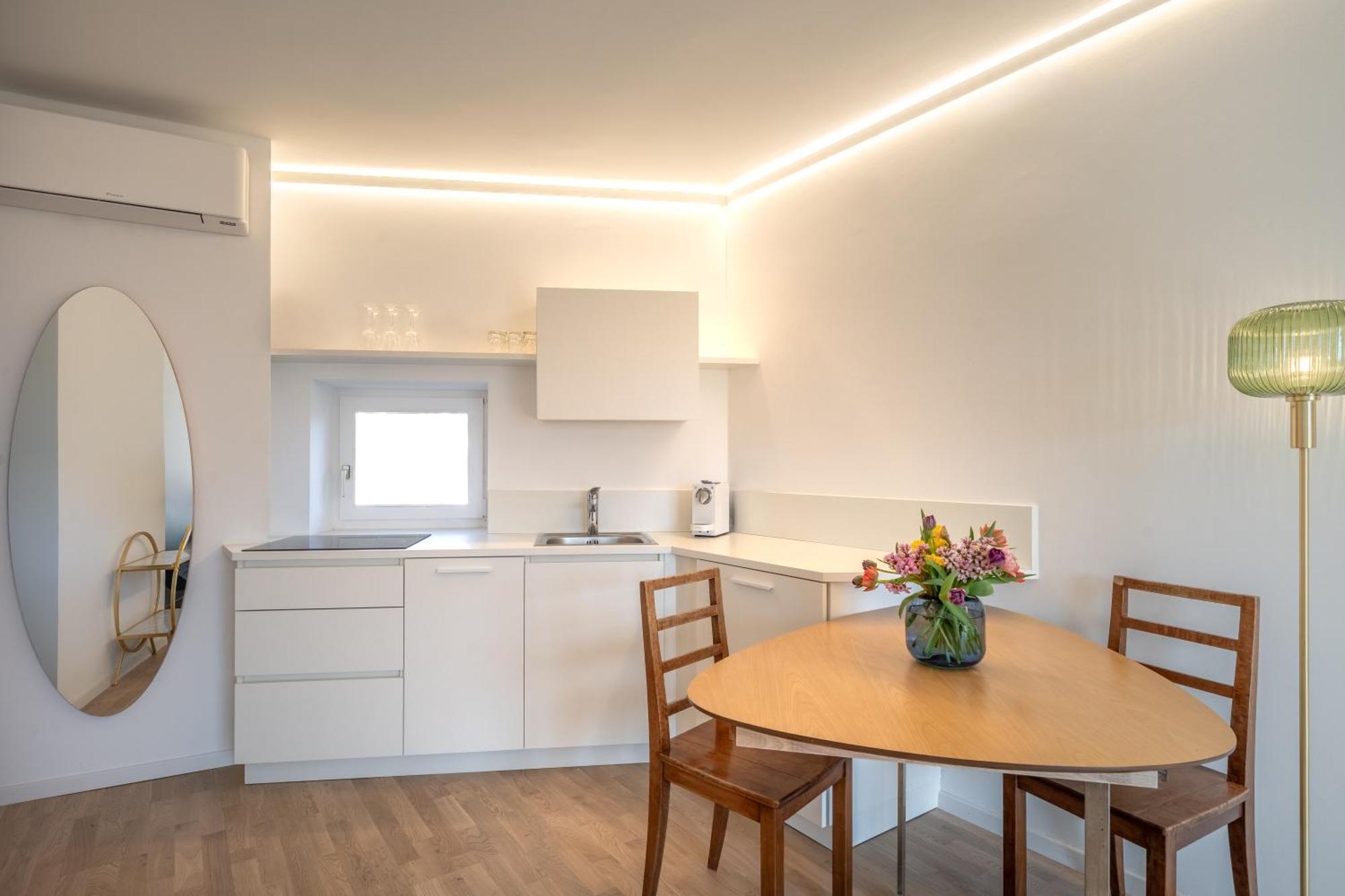 Villa Maria Boutique Apartment St Pauls Appiano Sulla Strada Del Vino Luaran gambar